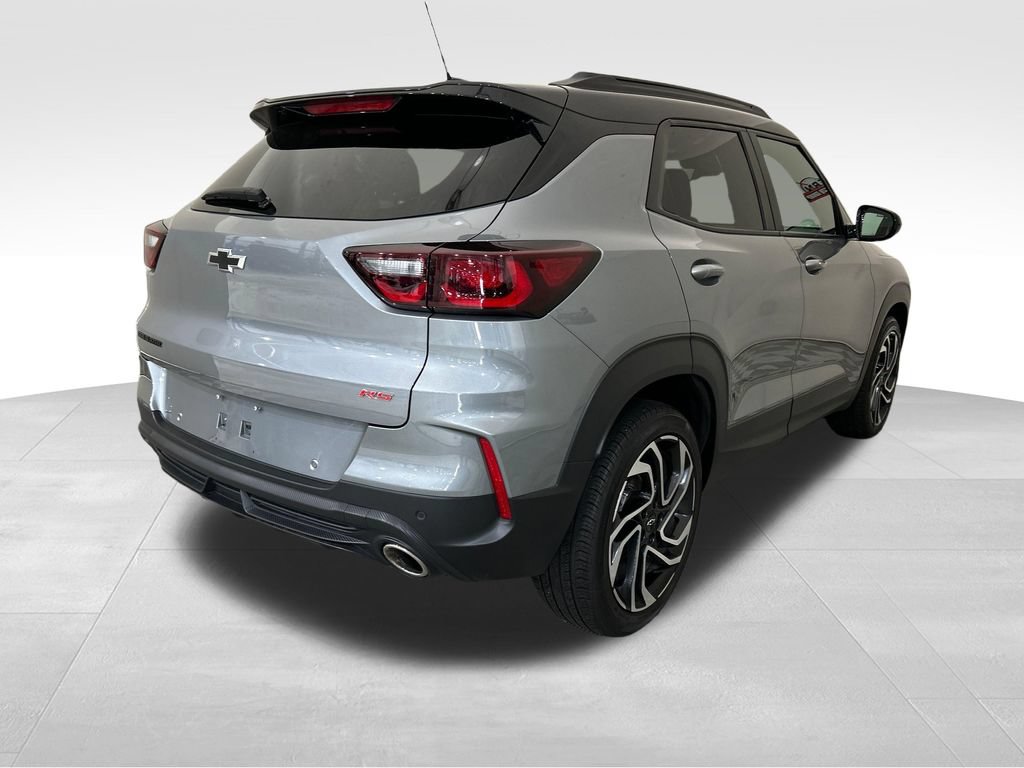 Used 2024 Chevrolet TrailBlazer RS w/ Convenience Package FWD image 5