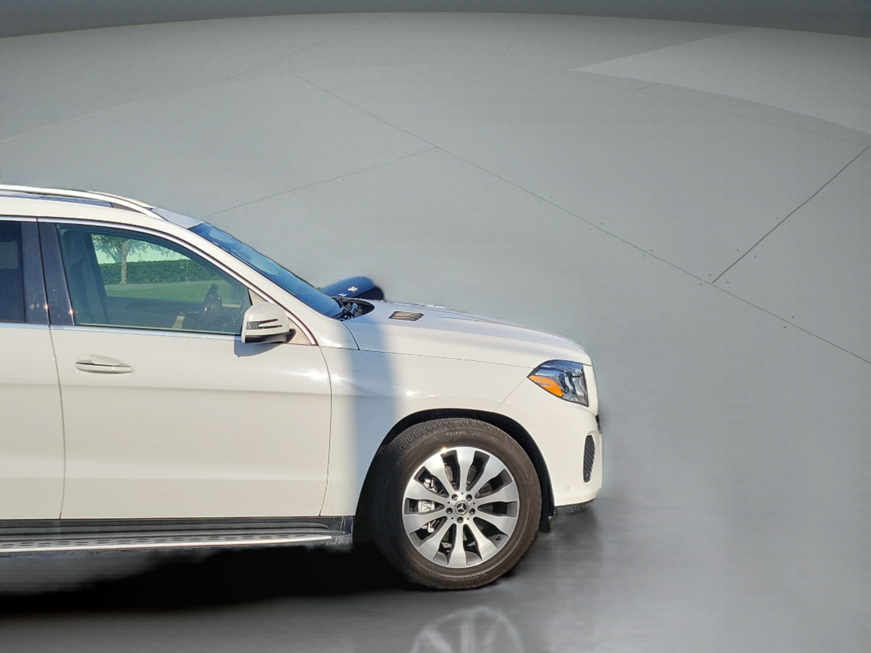 Used 2017 Mercedes-Benz GLS 450 4MATIC w/ Premium Package image 14