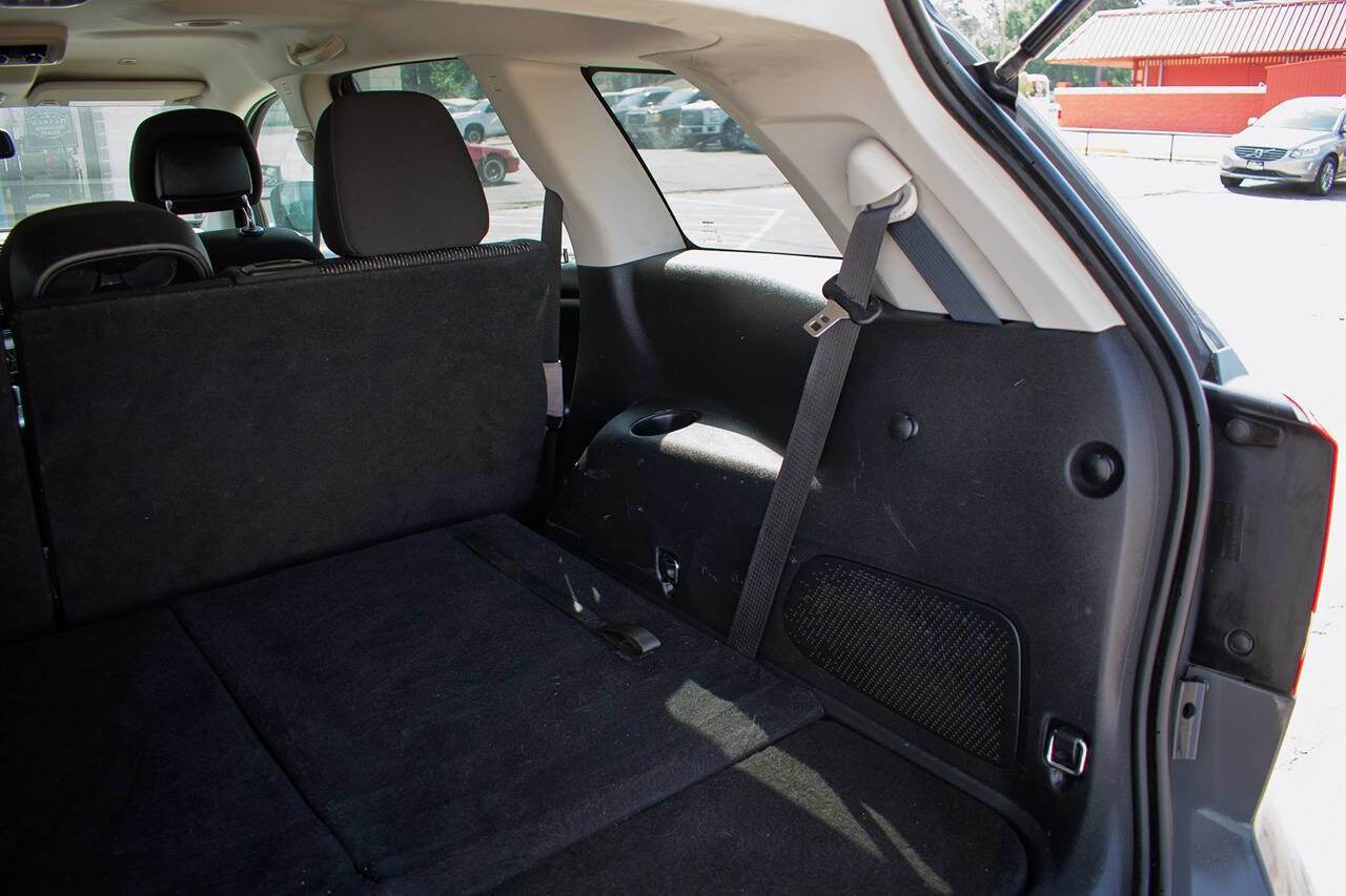 Used 2019 Dodge Journey SE w/ Connectivity Group FWD image 35