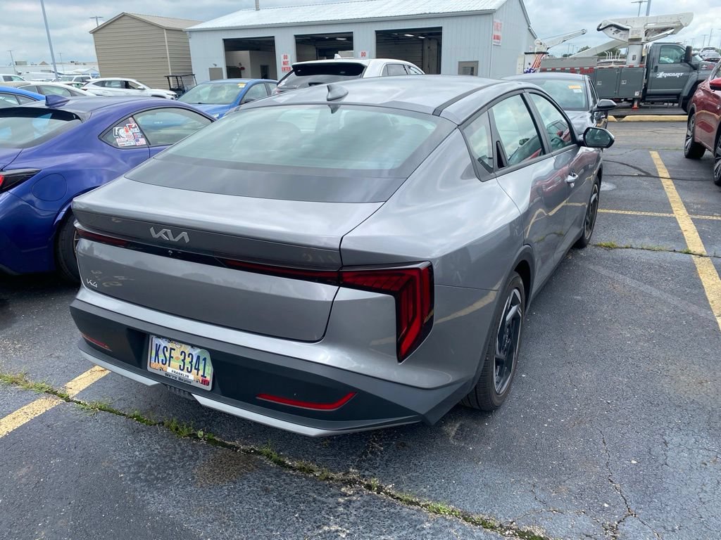 Used 2025 Kia K4 EX FWD image 4