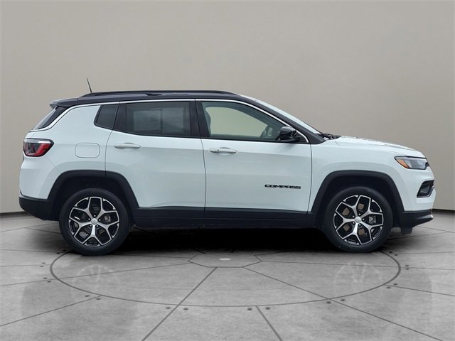 Certified 2024 Jeep Compass Limited image 13