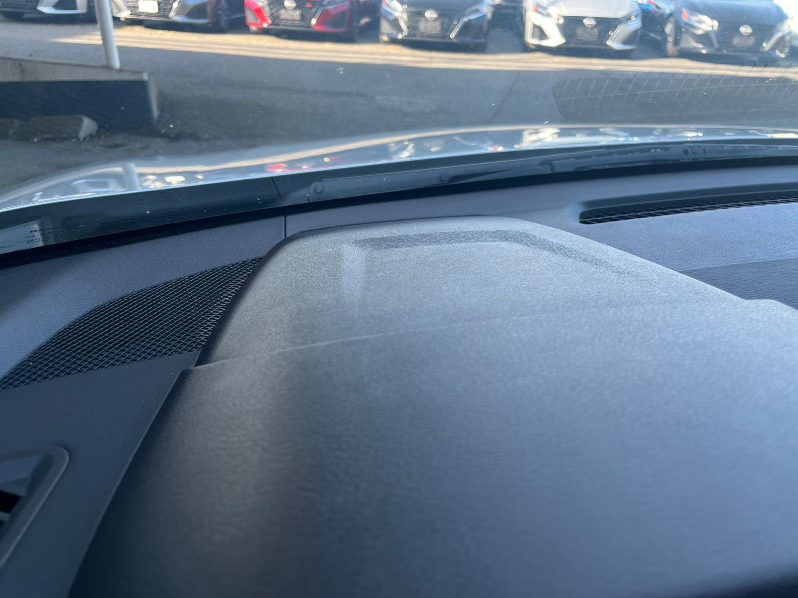 Used 2024 Nissan Altima 2.5 SV image 34