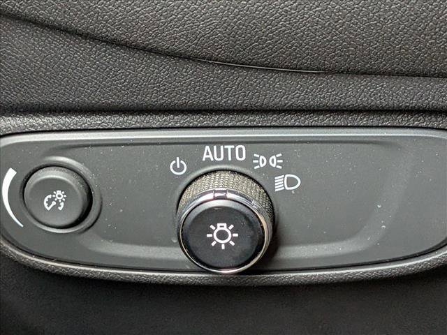 Used 2023 Chevrolet Equinox LT image 14