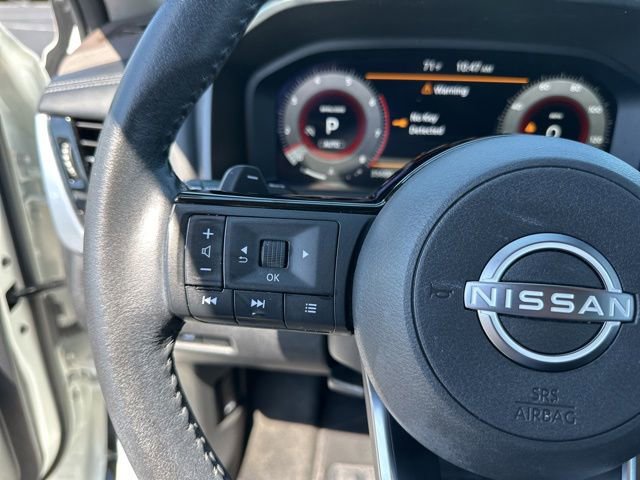Used 2023 Nissan Rogue Platinum w/ Platinum Premium Package AWD/4WD image 15