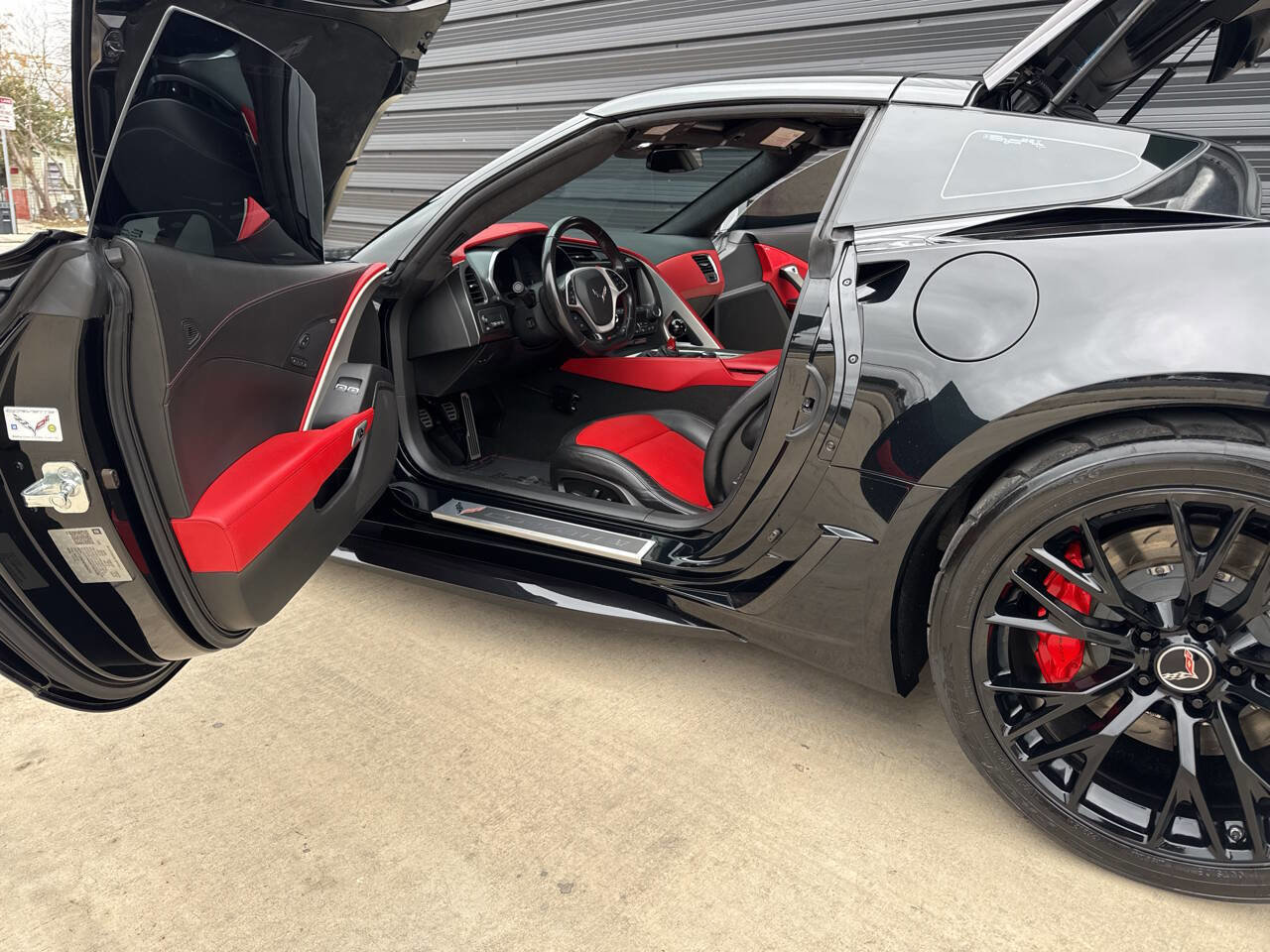 Used 2019 Chevrolet Corvette Z06 RWD image 40