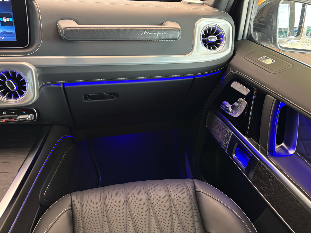 Used 2025 Mercedes-Benz G 63 AMG 4MATIC image 12