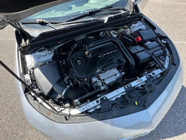 Used 2017 Chevrolet Malibu LT w/ Driver Confidence Package FWD image 31