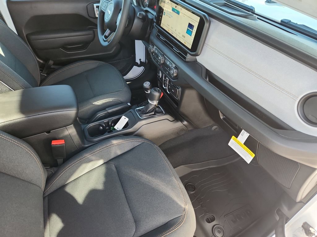 New 2026 Jeep Gladiator Sport image 14