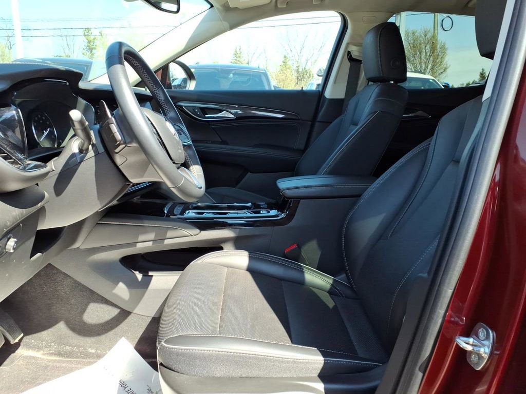Used 2023 Buick Envision Essence image 12