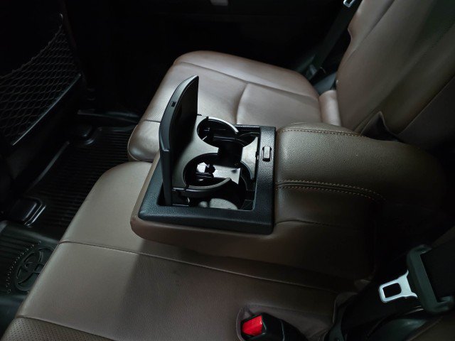 Used 2023 Toyota 4Runner Limited AWD/4WD image 18