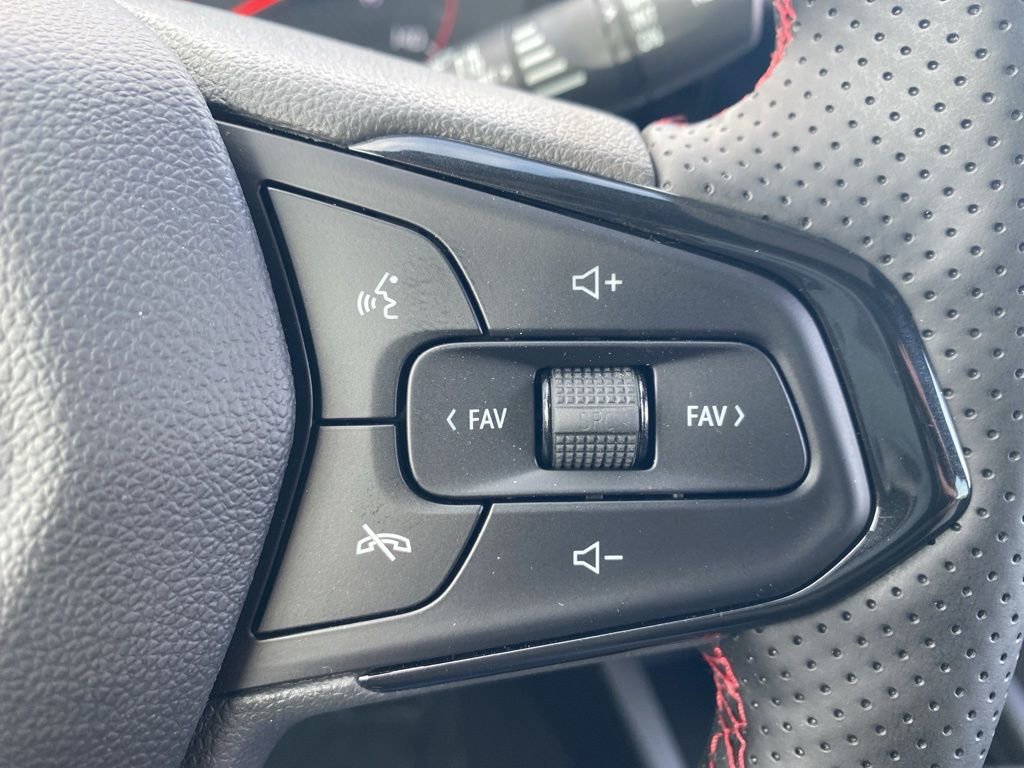 New 2026 Chevrolet Trax RS w/ Driver Confidence Package image 23