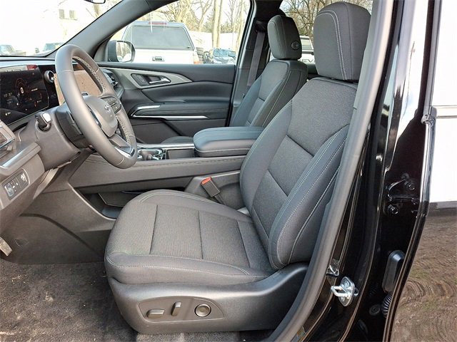 New 2026 Chevrolet Traverse LT w/ Midnight/Sport Edition image 10