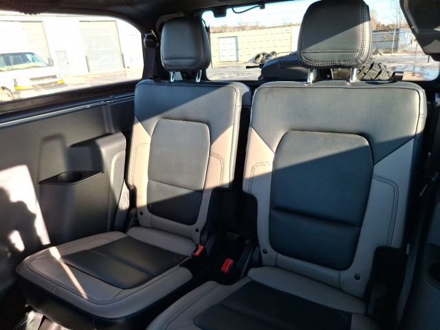 Used 2024 Ford Bronco Wildtrak image 10