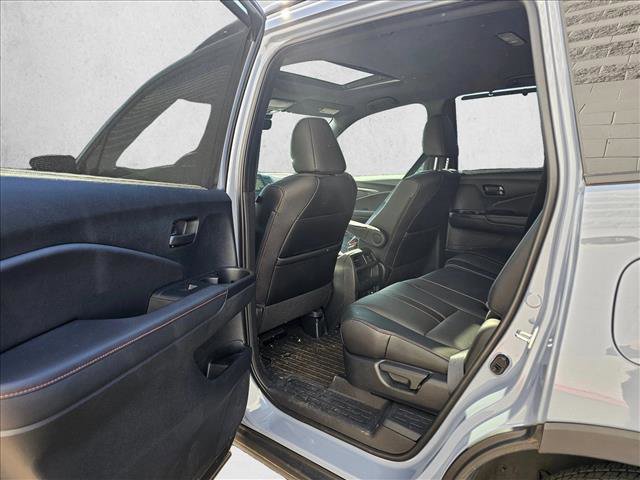 Used 2023 Honda Passport TrailSport image 14