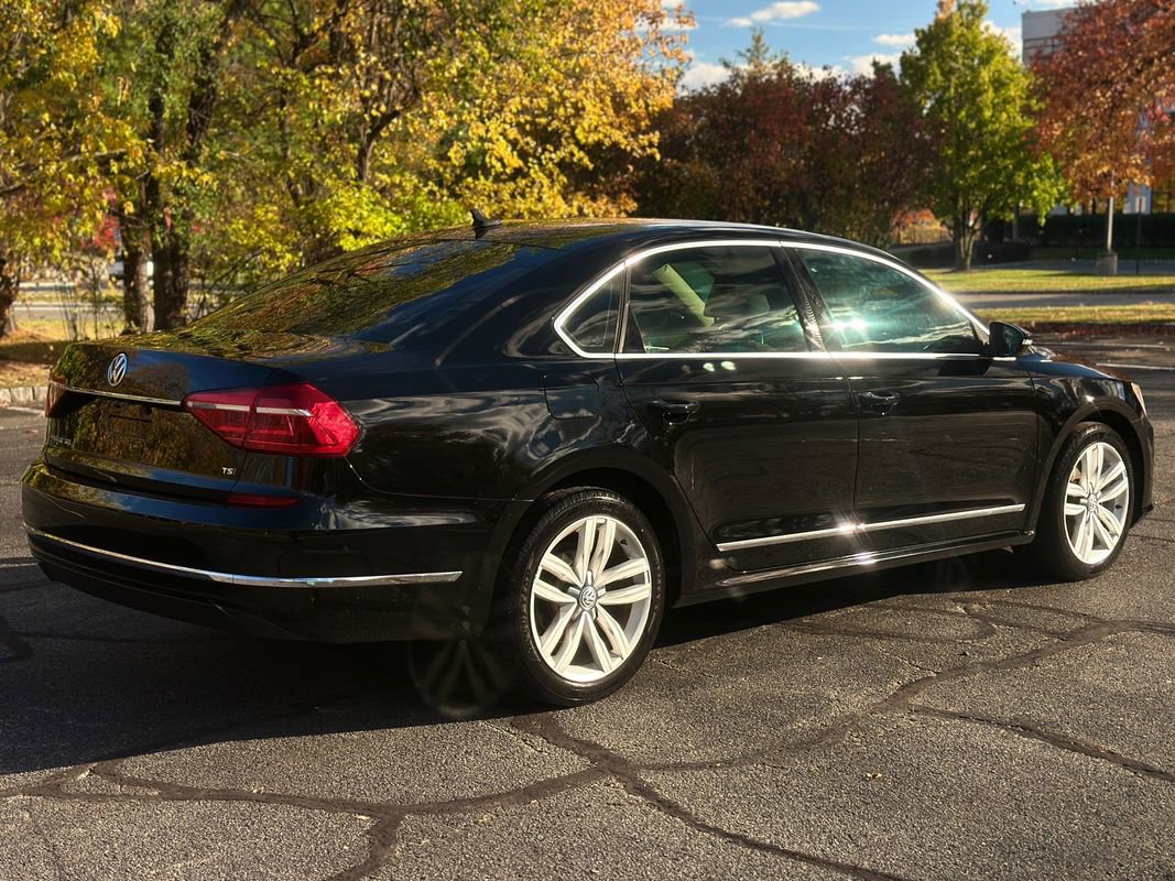 Used 2016 Volkswagen Passat 1.8T FWD image 9