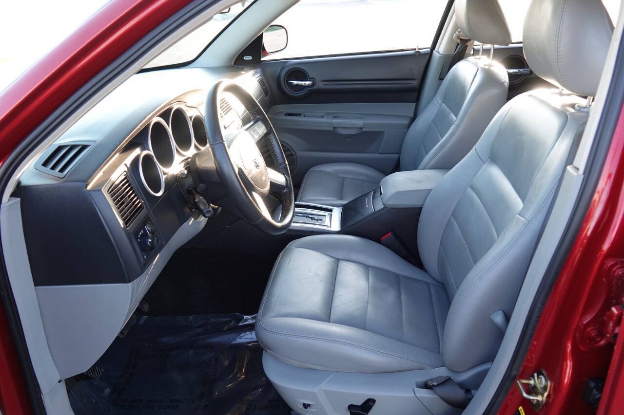Used 2006 Dodge Magnum R/T w/ Convenience Group II RWD image 6