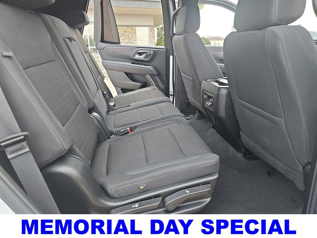 Used 2024 Chevrolet Tahoe LS RWD image 11