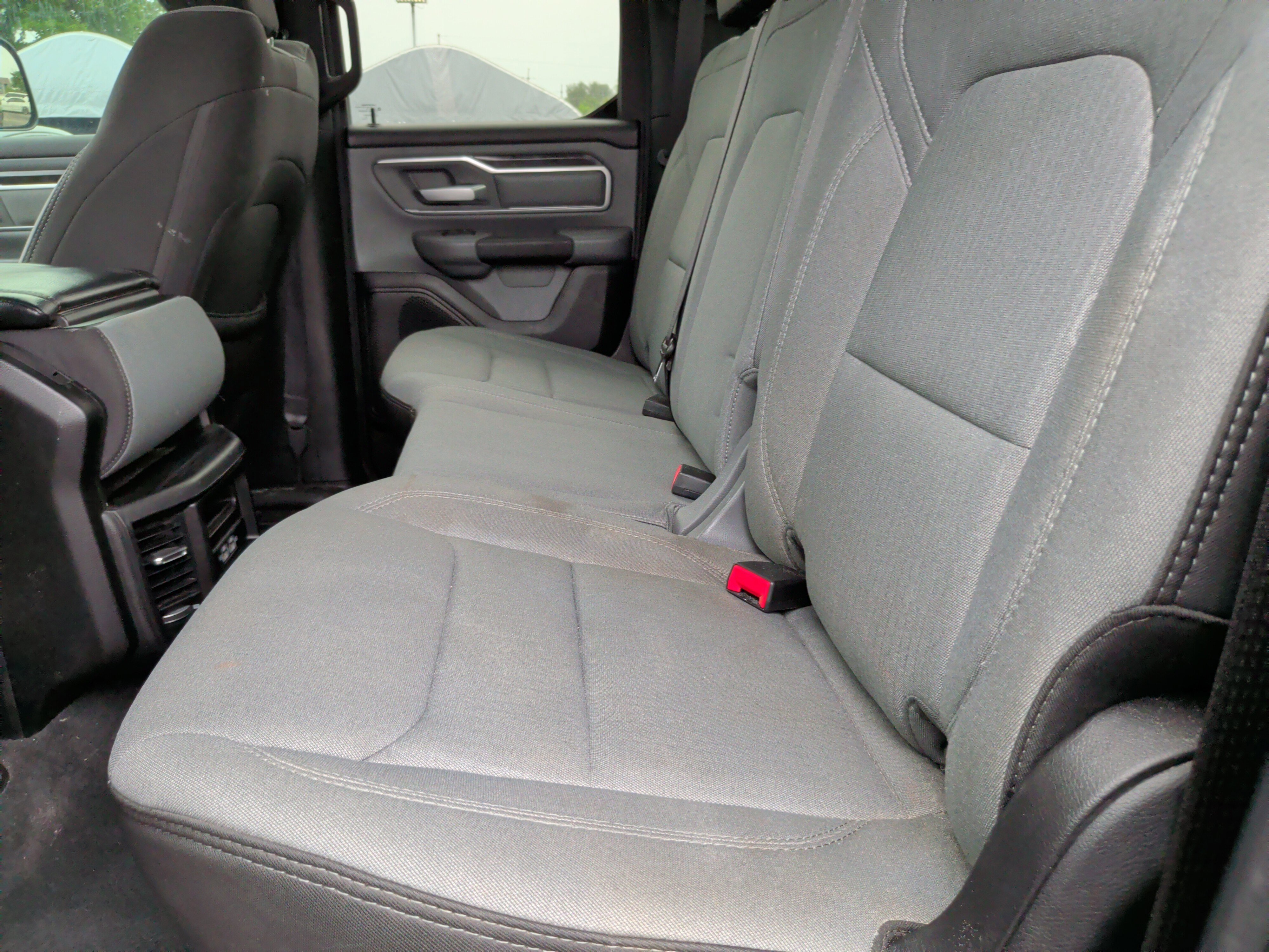 Used 2022 RAM 1500 Big Horn AWD/4WD image 34