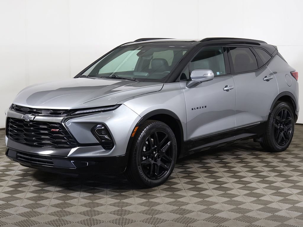 Used 2023 Chevrolet Blazer RS w/ Driver Confidence II Package image 12