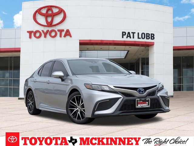 Used 2024 Toyota Camry SE w/ Audio Upgrade Package