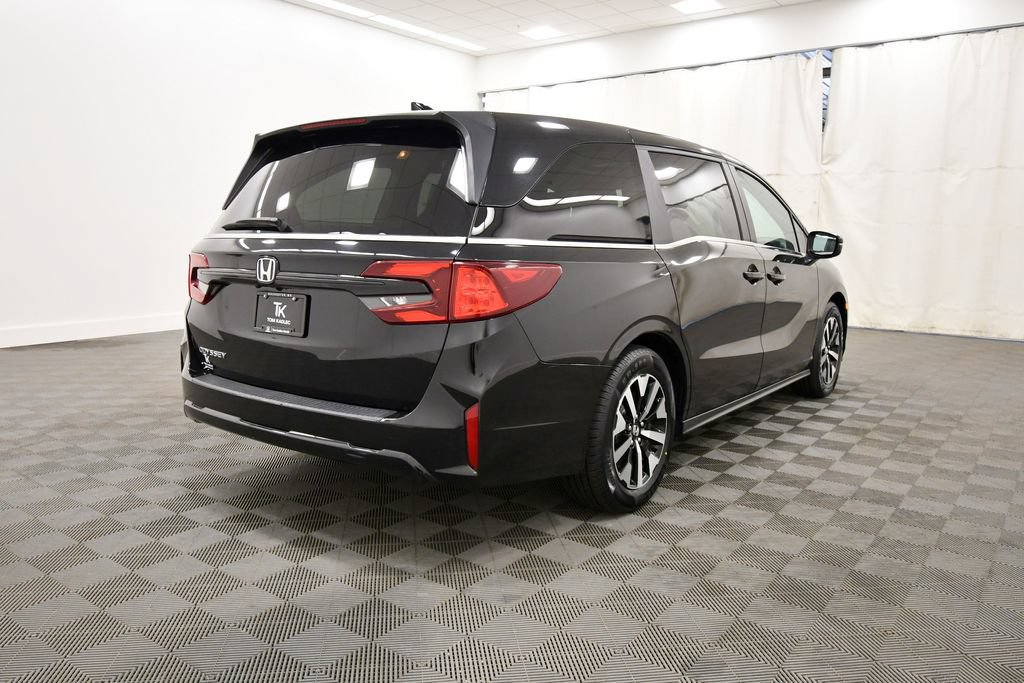 Certified 2025 Honda Odyssey EX-L image 8