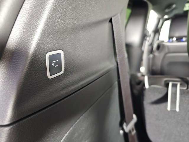 New 2026 Chrysler Pacifica Limited w/ S Appearance Package image 26