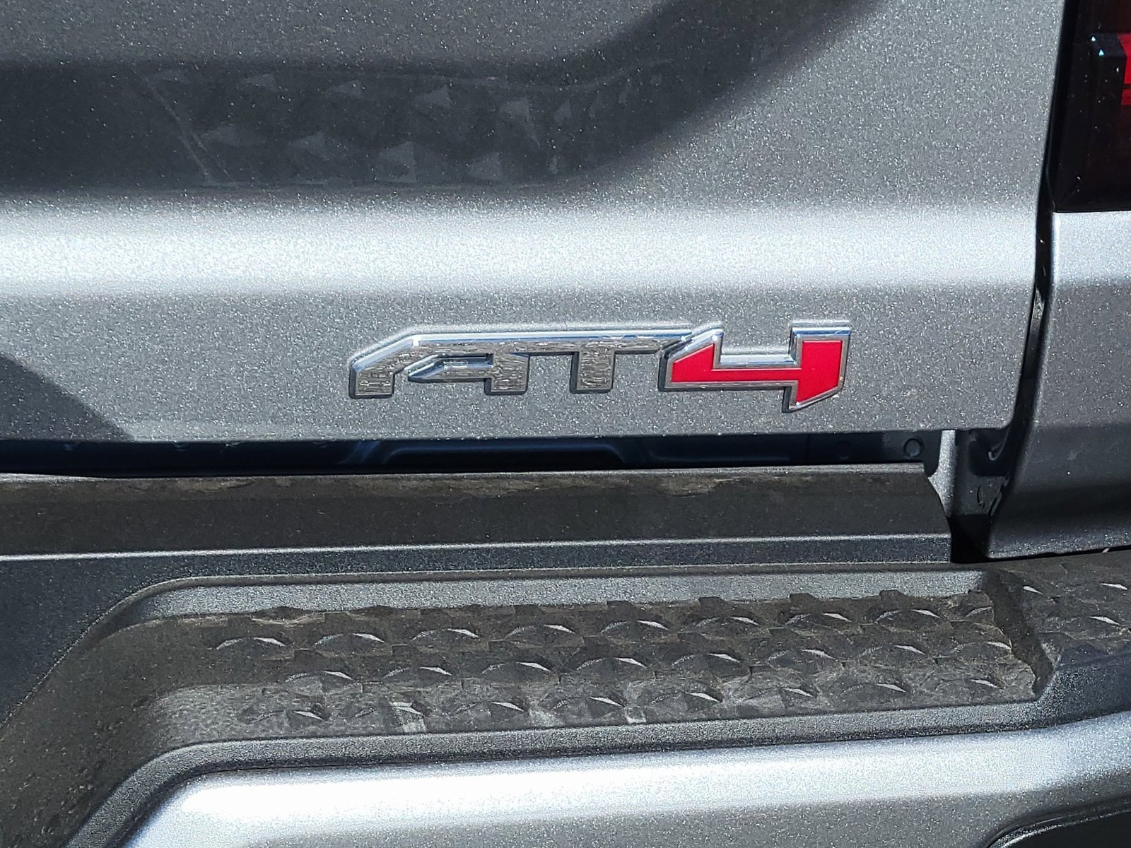 New 2026 GMC Canyon AT4 image 10