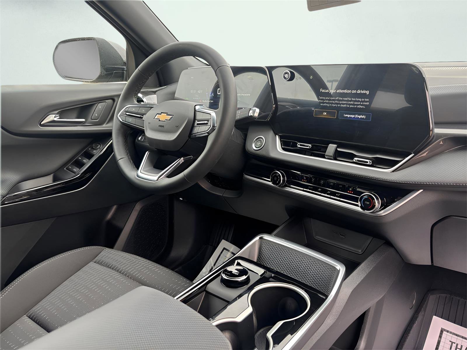 New 2026 Chevrolet Equinox LT w/ Safety and Technology Package image 19