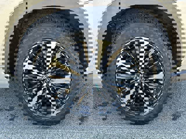 Used 2022 Toyota Highlander XSE image 5