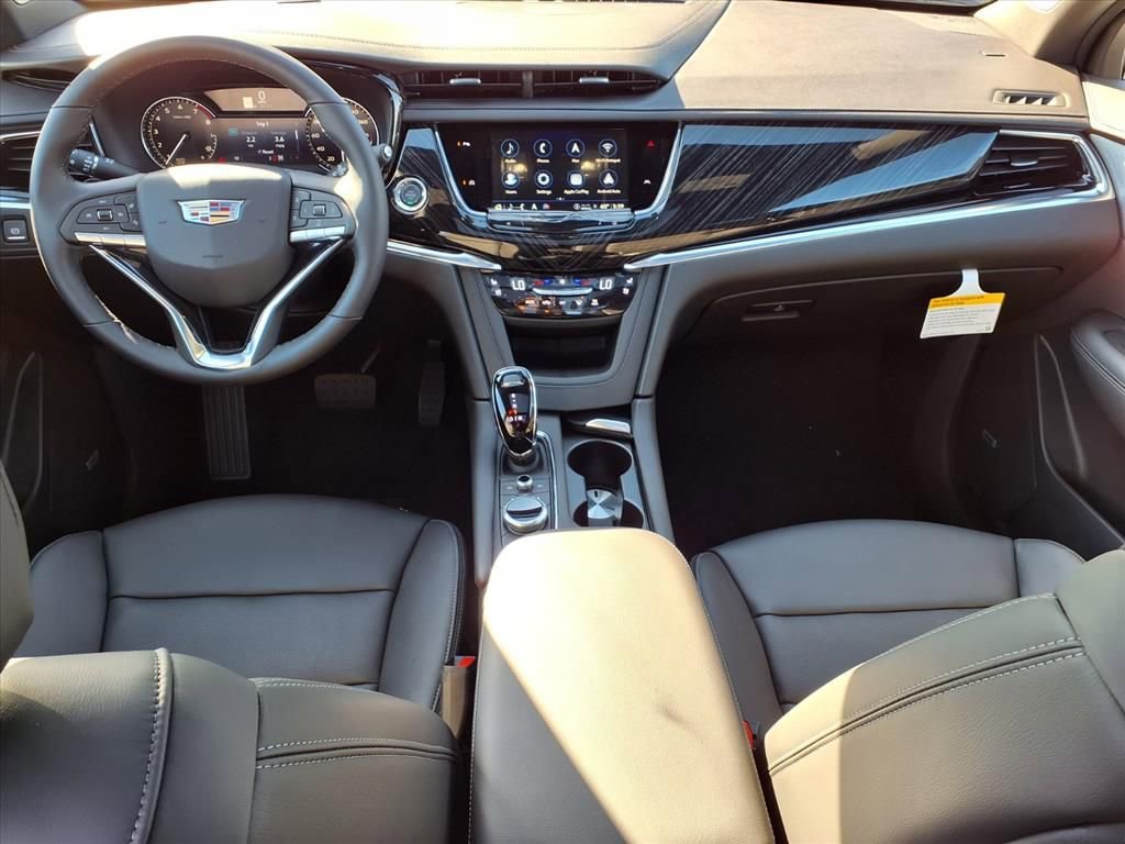 New 2025 Cadillac XT6 Premium Luxury w/ LPO, Floor Liner Package image 9