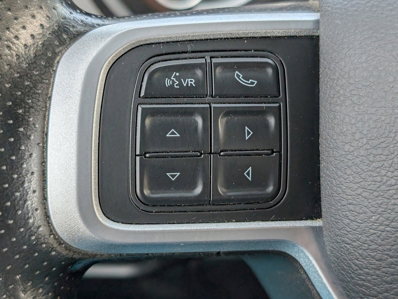 Certified 2022 RAM 2500 Big Horn image 19