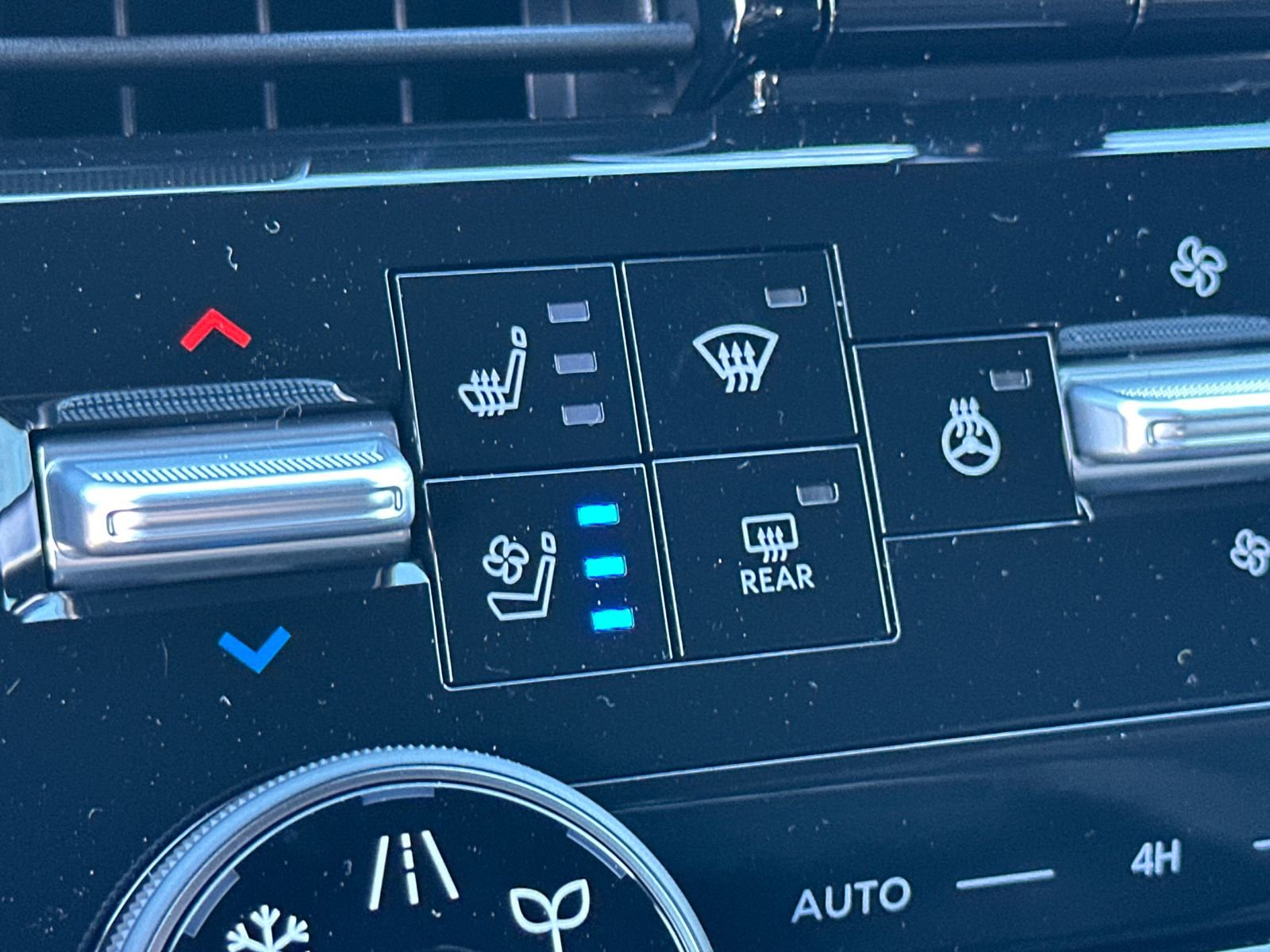 New 2026 Nissan Armada Platinum Reserve image 35