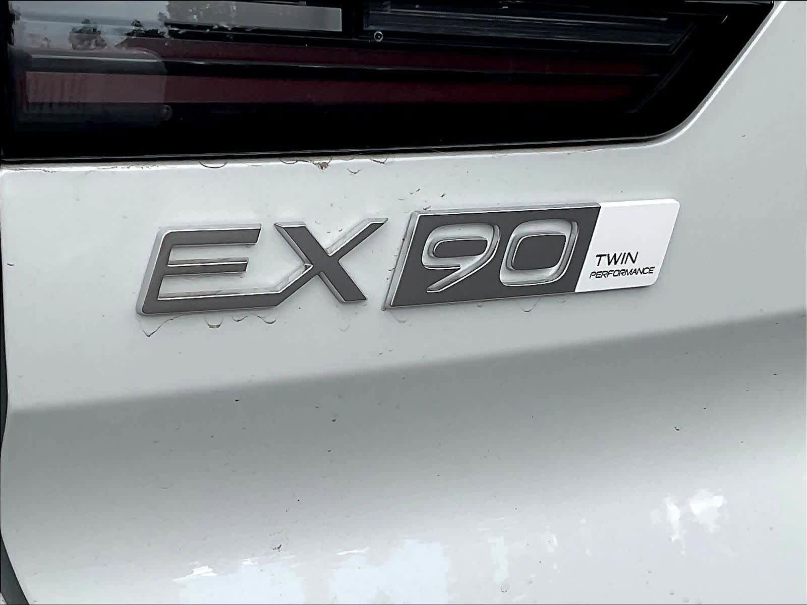 New 2025 Volvo EX90 Ultra image 25