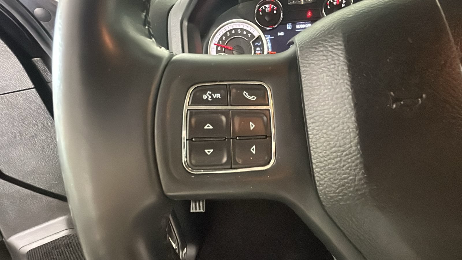 Used 2019 RAM 1500 Big Horn AWD/4WD image 18