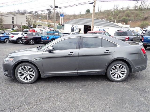 Used 2017 Ford Taurus Limited image 2