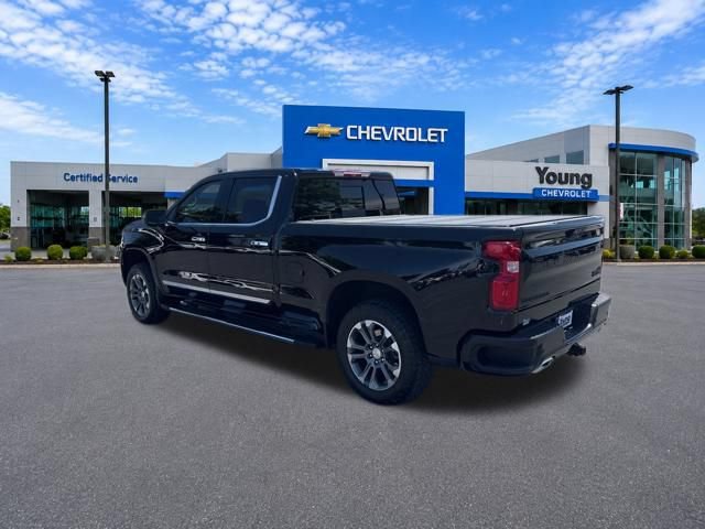 Used 2024 Chevrolet Silverado 1500 High Country w/ Technology Package AWD/4WD image 5