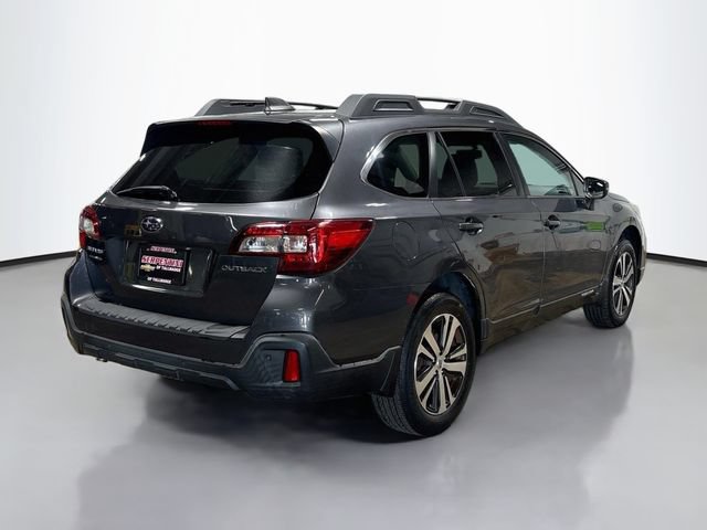 Used 2018 Subaru Outback 2.5i Limited AWD/4WD image 6