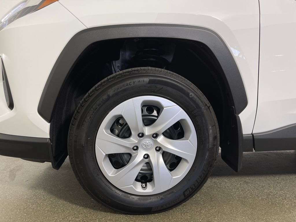 Certified 2024 Toyota RAV4 LE FWD image 11