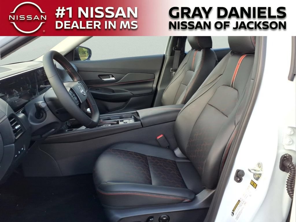 New 2026 Nissan Sentra SR w/ SR Premium Package FWD image 23