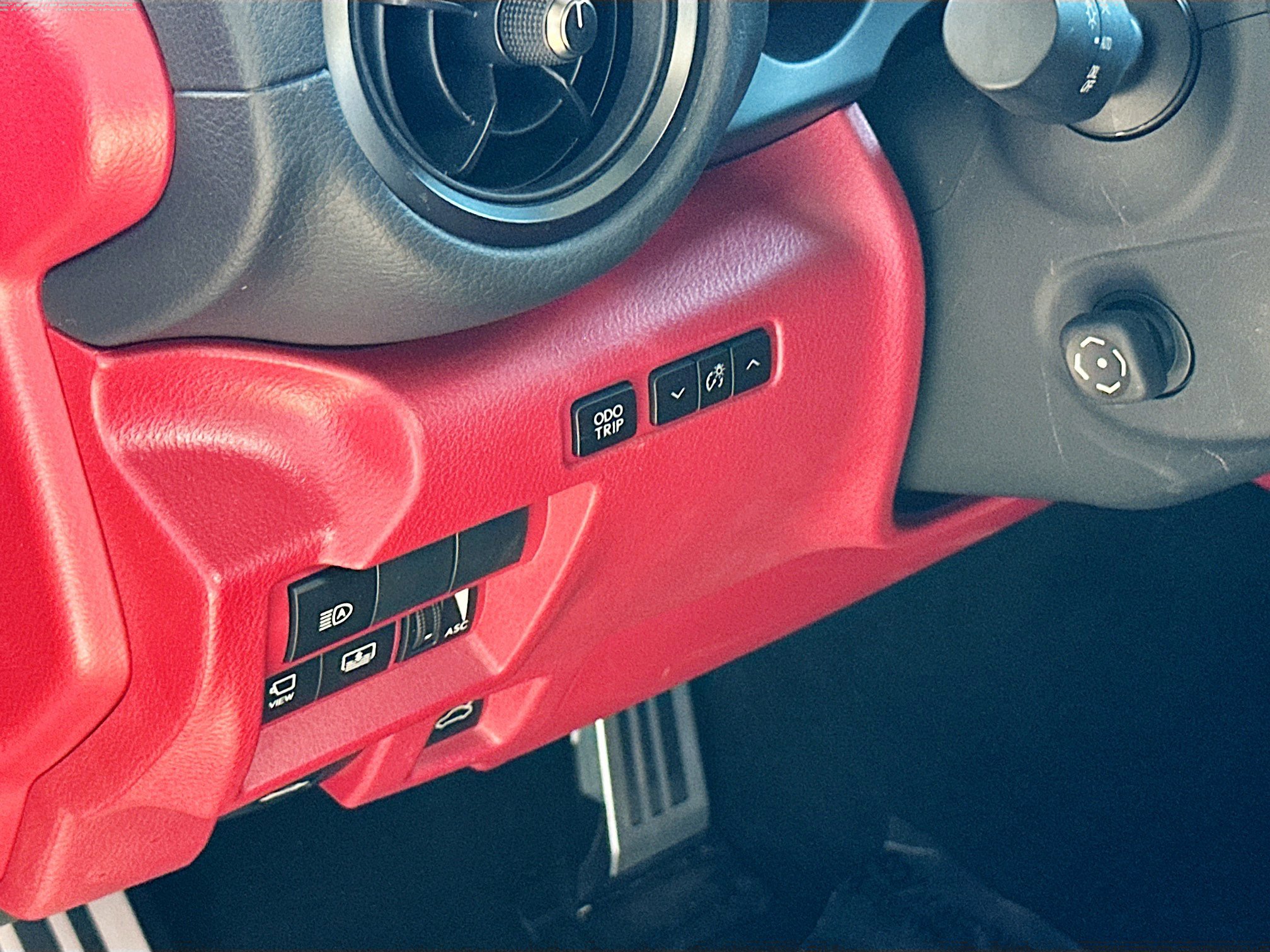 Used 2023 Lexus IS 350 F Sport w/ Handling Package image 10