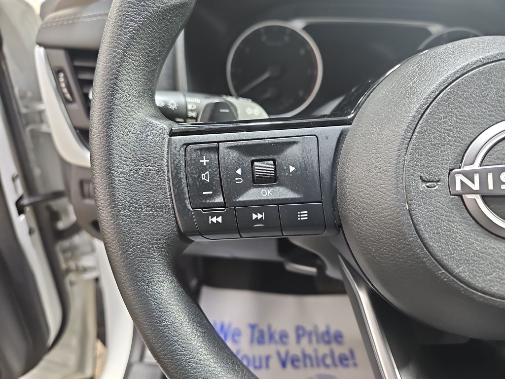 Used 2023 Nissan Rogue SV AWD/4WD image 21