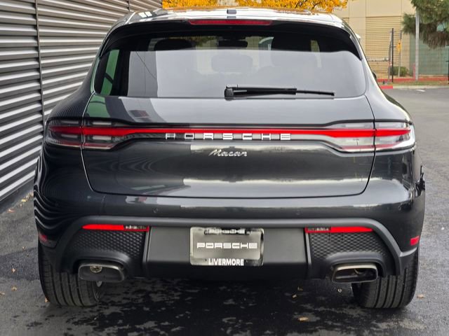 Used 2026 Porsche Macan image 6