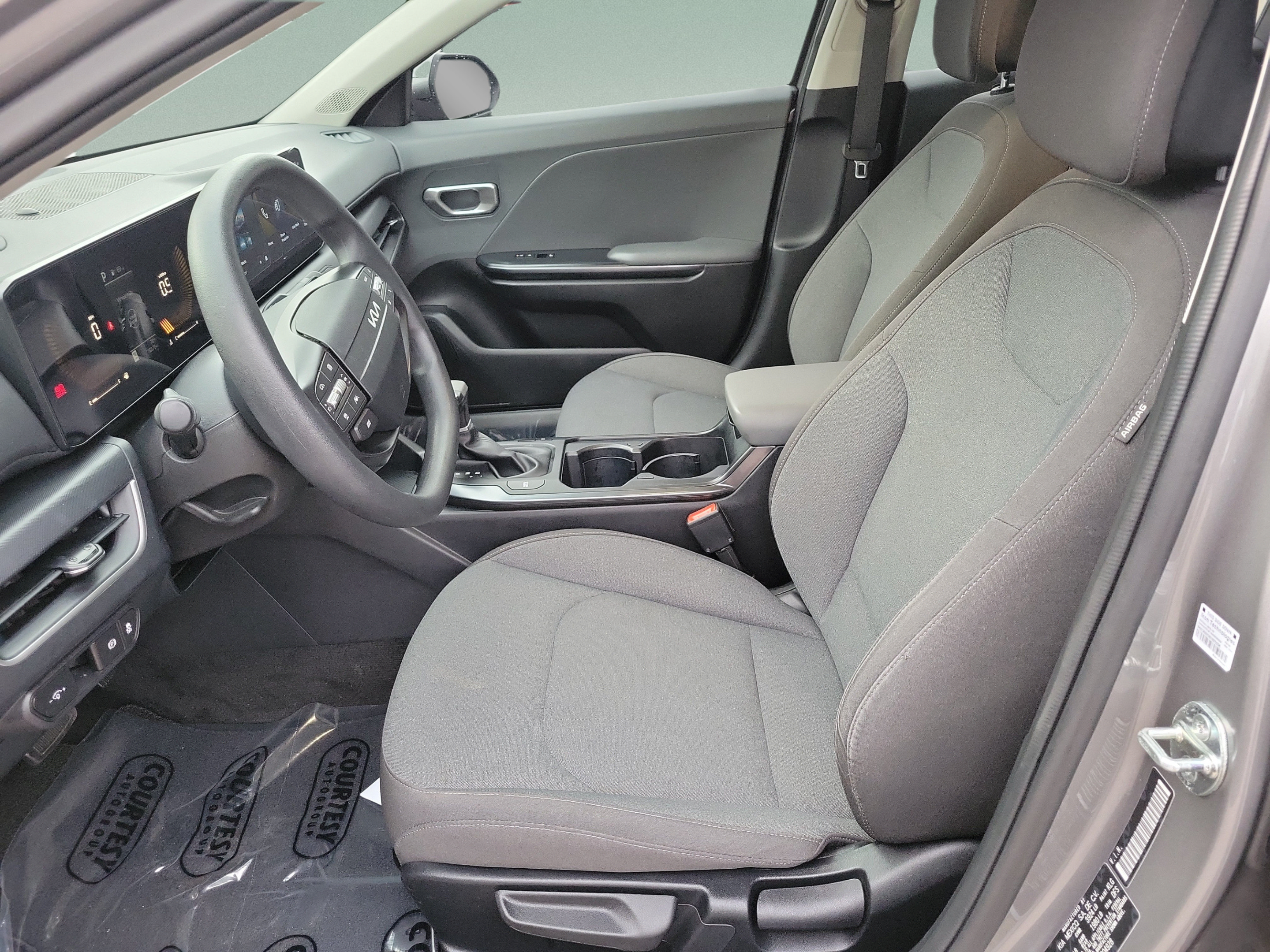 Certified 2025 Kia K4 FWD image 16