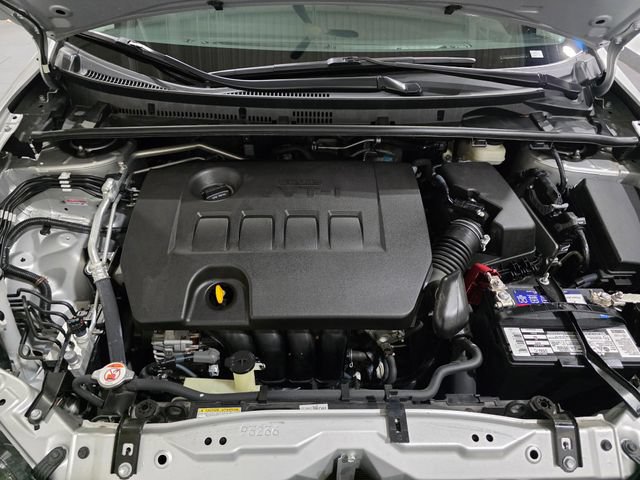 Used 2017 Toyota Corolla LE w/ Carpet Mat Package (TMS) FWD image 26
