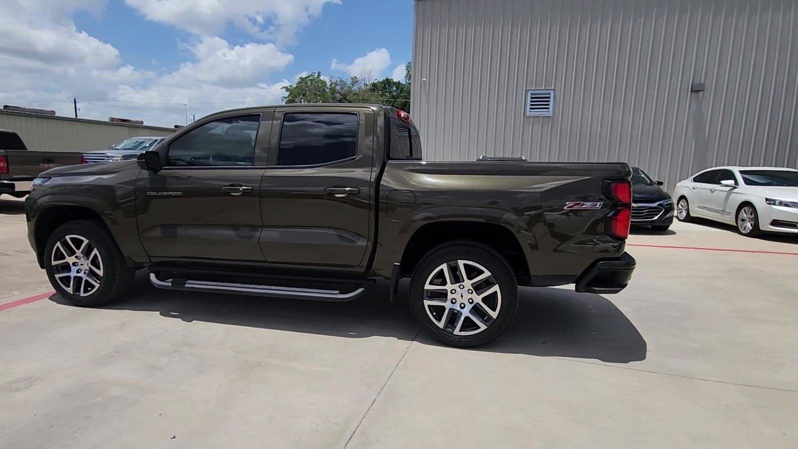 Certified 2024 Chevrolet Colorado Z71 w/ Z71 Convenience Package 2 AWD/4WD image 6