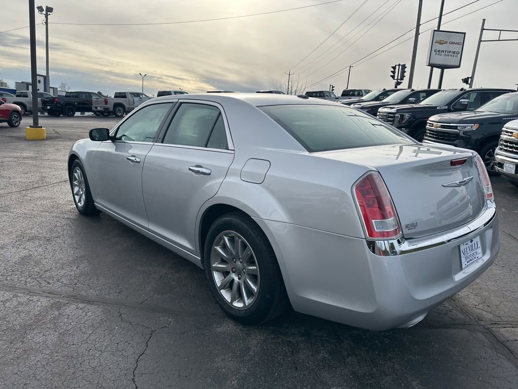 Used 2012 Chrysler 300 Limited image 5