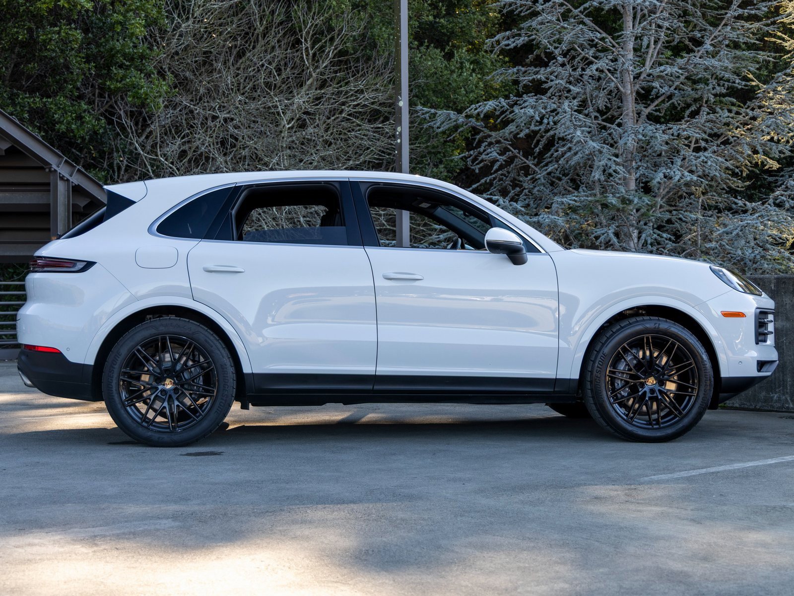 Certified 2025 Porsche Cayenne image 12