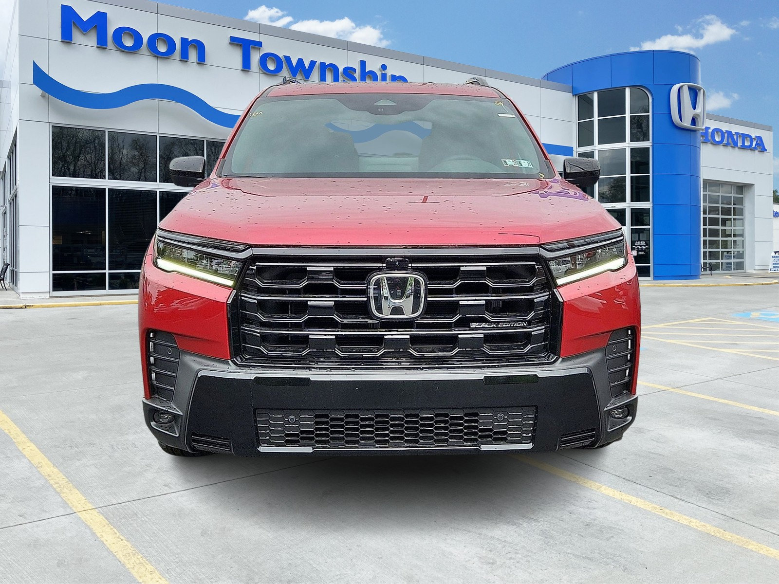 New 2026 Honda Pilot Black Edition image 2