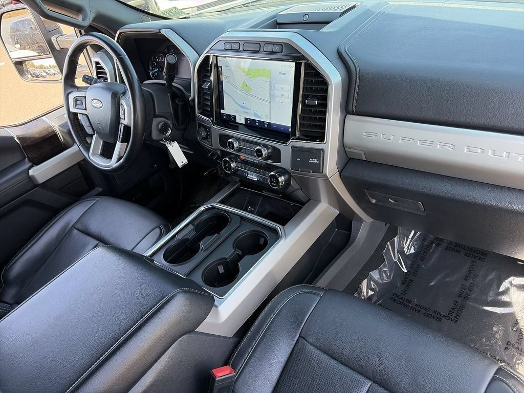 Used 2022 Ford F350 Lariat w/ Black Appearance Package AWD/4WD image 29