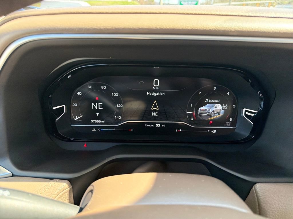 Used 2024 GMC Yukon XL Denali image 15